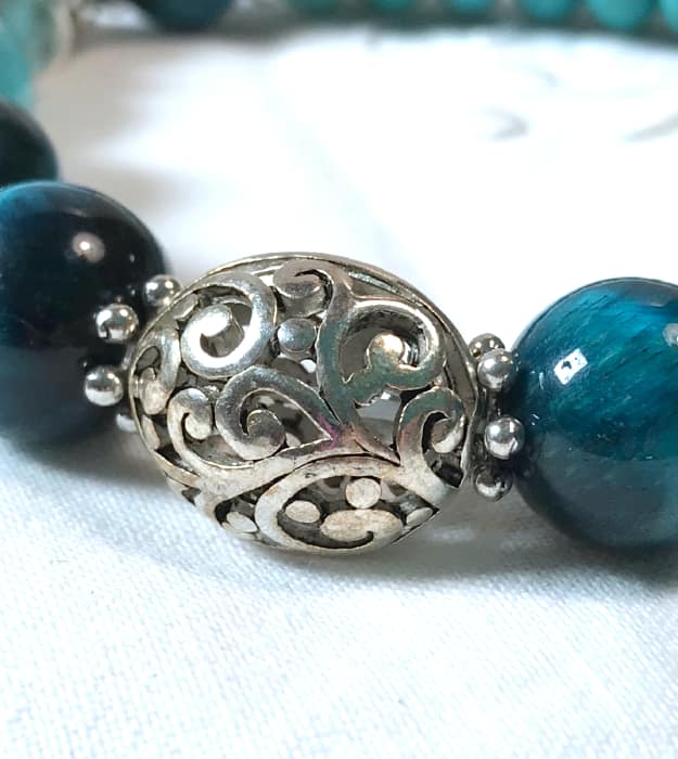 Turquoise Boho Stretch Armband met petrol blauwe Tijgeroog - Afbeelding 5