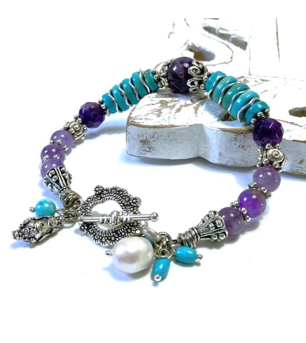 Paars met turquoise armband met Amethist in zilver