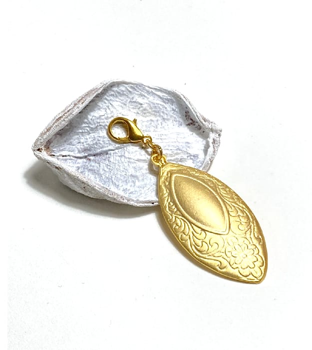 Mat vergulde hanger voor ketting - Afbeelding 4