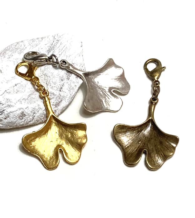 Ginkgo Biloba hanger in brons - Afbeelding 3