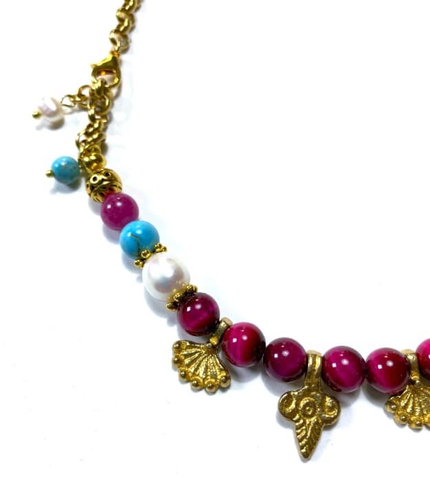 Ketting met Fuchsia en Turquoise Halfedelstenen in goud - Afbeelding 4