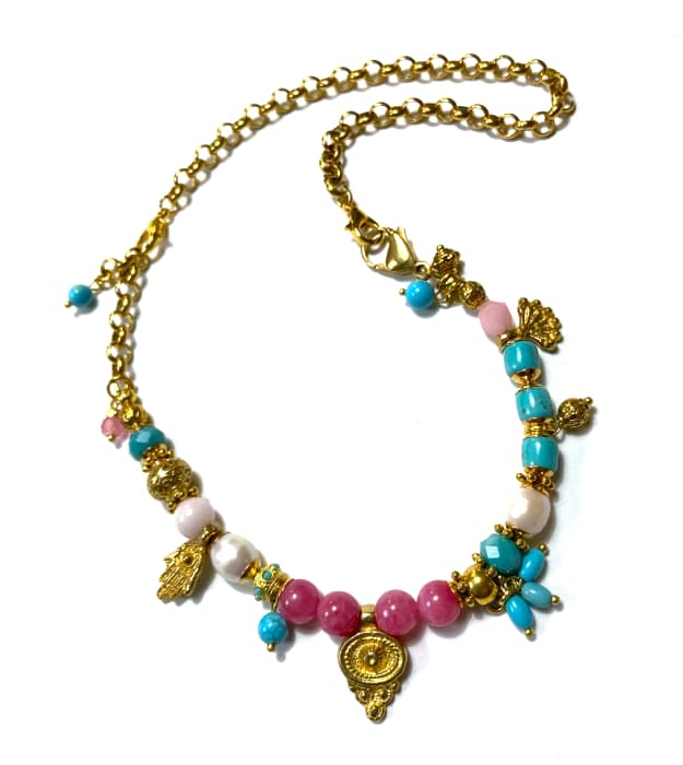 Handgemaakte Roze ketting met Halfedelstenen in goud Handgemaakte Roze ketting met Halfedelstenen in goud