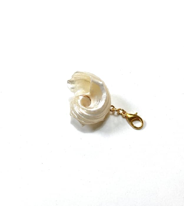 Parelmoeren schelp hanger in goud - Afbeelding 4