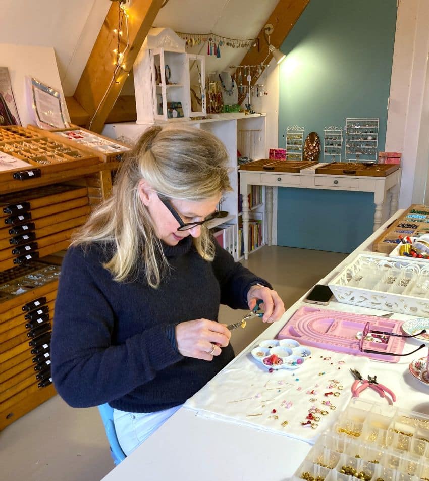 workshop sieraden maken bij Moucy's